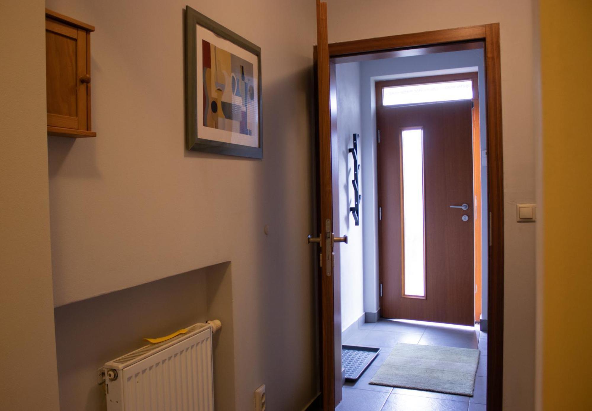 Apartman U Lesa Nove Jirny Bagian luar foto